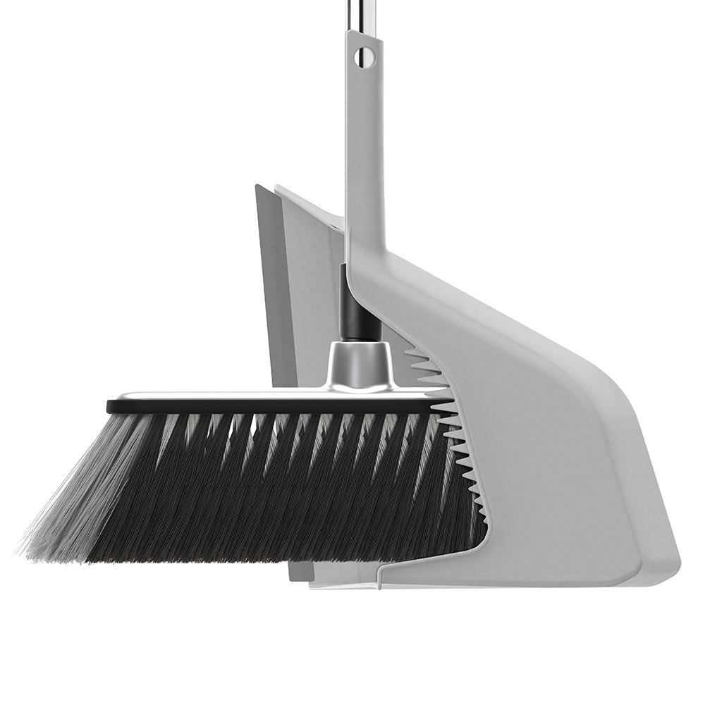 CROSS BRISTLES RUBBERIZED BROOM WITH &quot;BROOMHOLDER&quot; DUSTPAN AND TELESCOPIC HANDLE